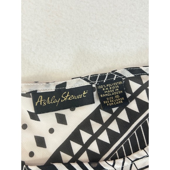 Vtg Ashley Stewart Black White Geometric Print Tunic Blouse Women size 16 Y2K - Picture 2 of 10